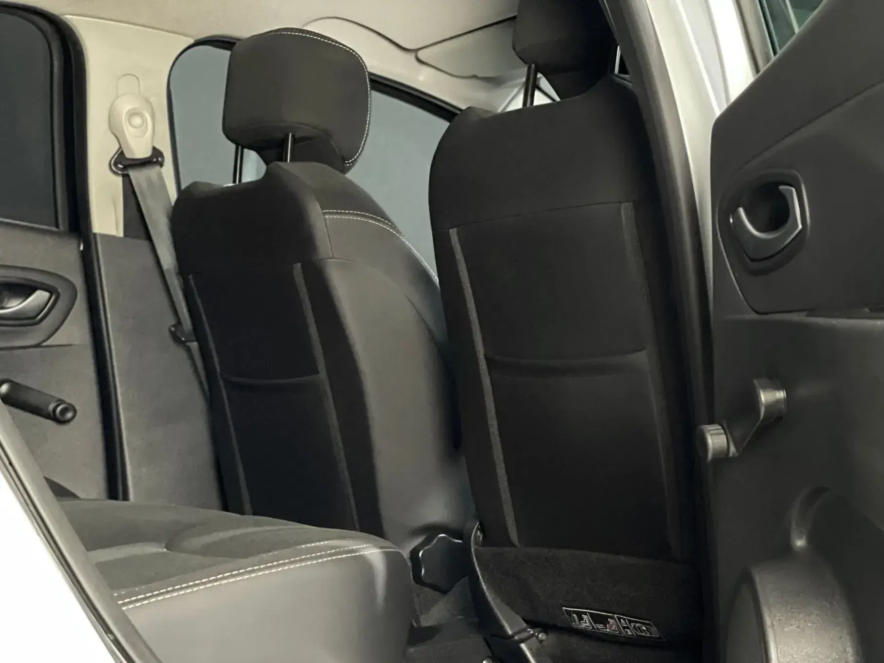 Renault Clio Sport Tourer 0.9 TCE Limited 9