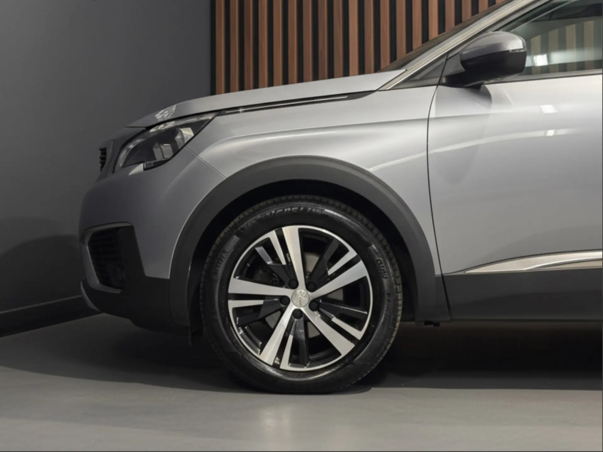 Peugeot 5008 1.5 BlueHDi Allure EAT8 13