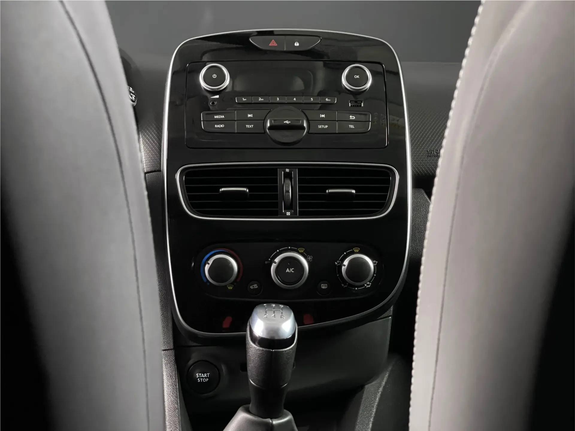 Renault Clio 1.5 dCi Zen 11