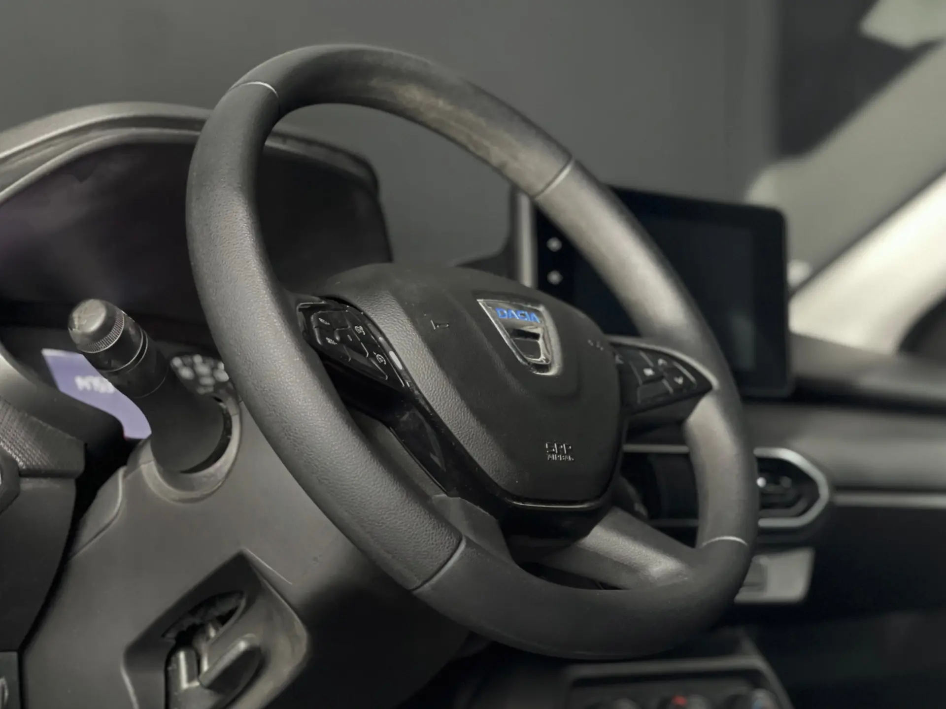 Dacia Sandero 1.0 SCe Essential 5