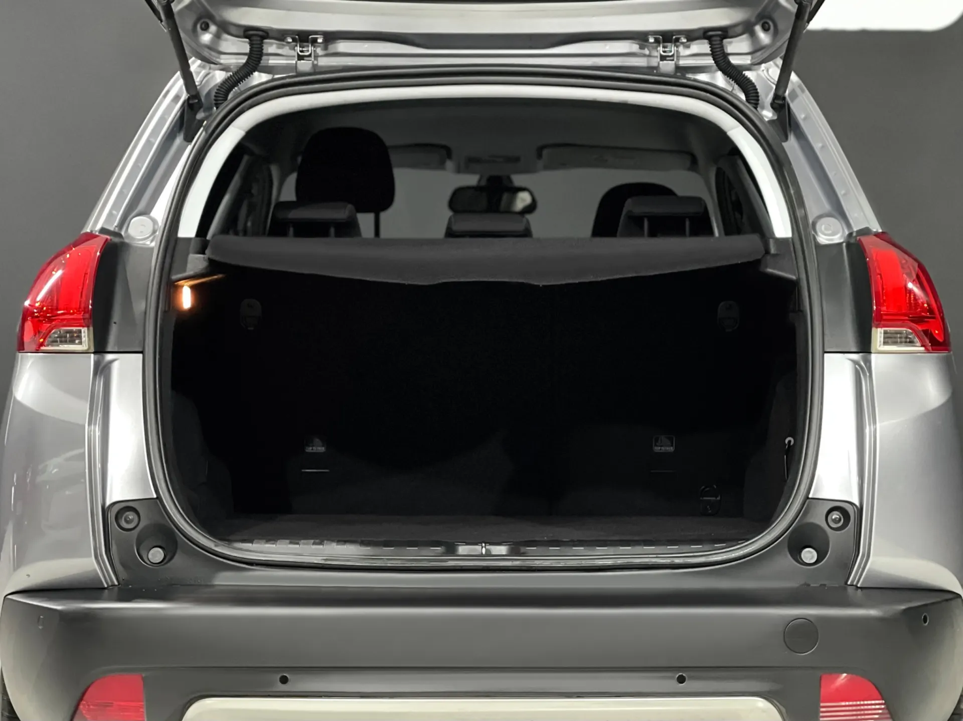 Peugeot 2008 1.2 PureTech Style 11