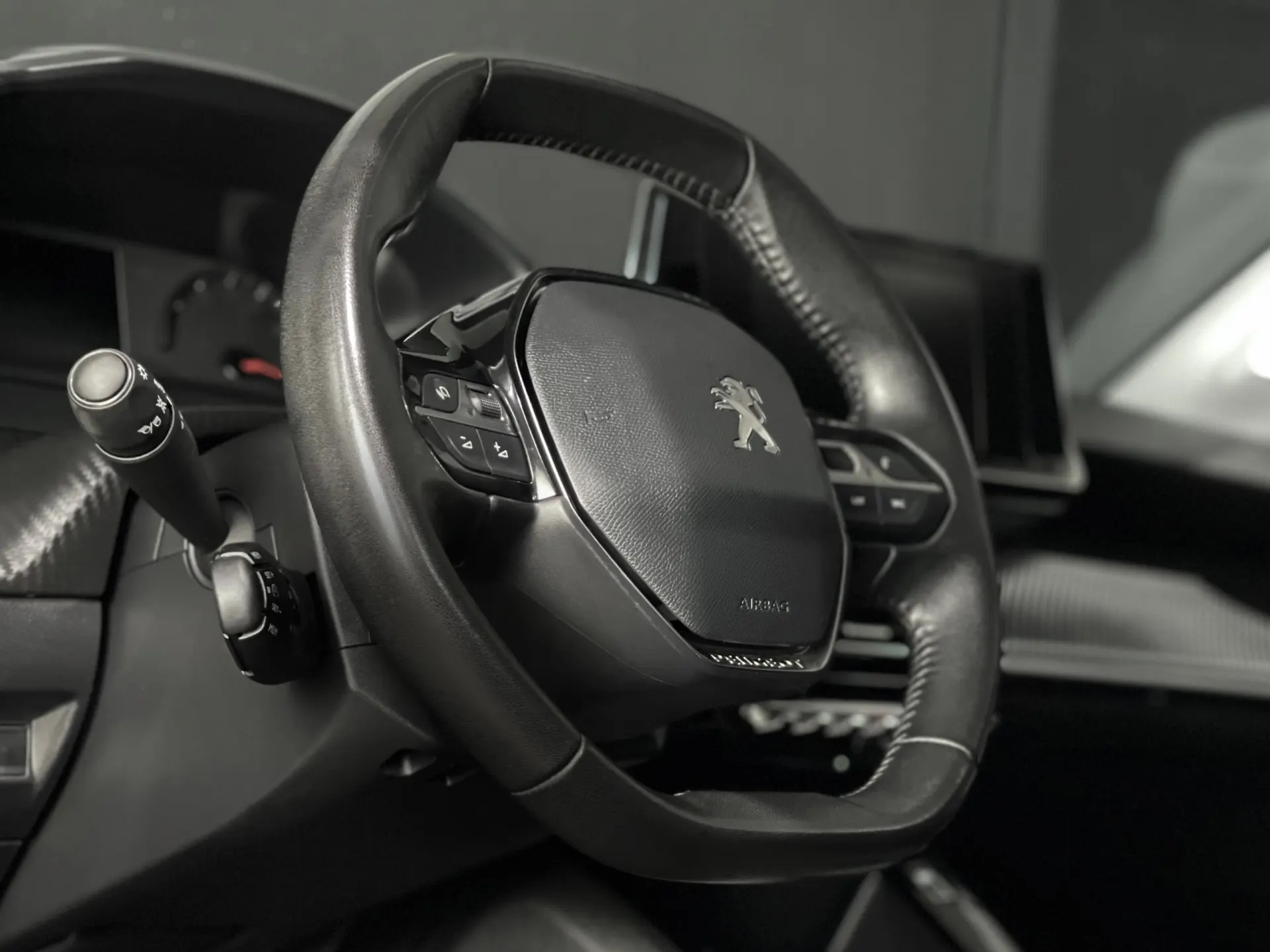 Peugeot 208 1.2 PureTech Active 5