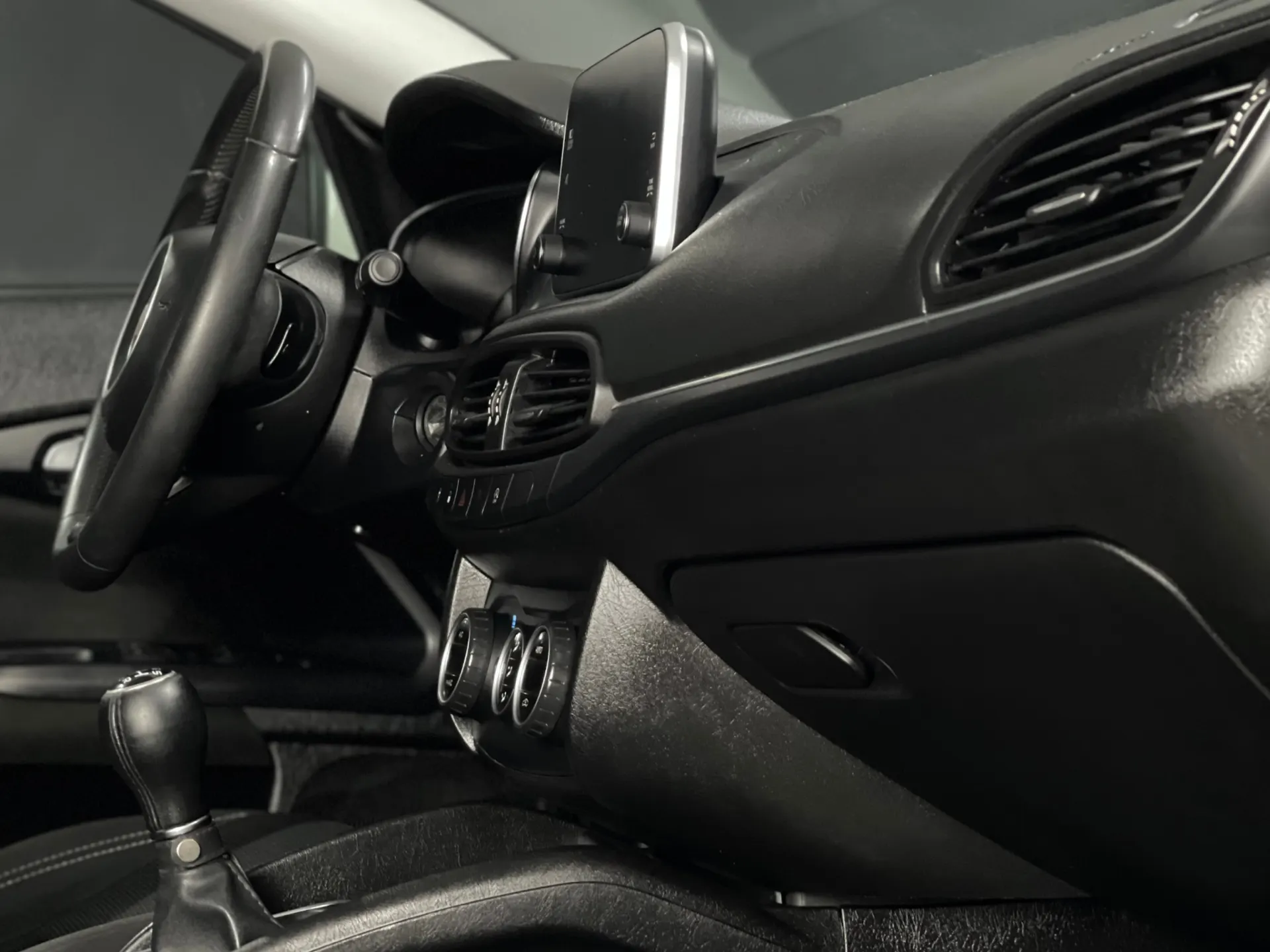 Fiat Tipo 1.3 M-JET LOUNGE 8