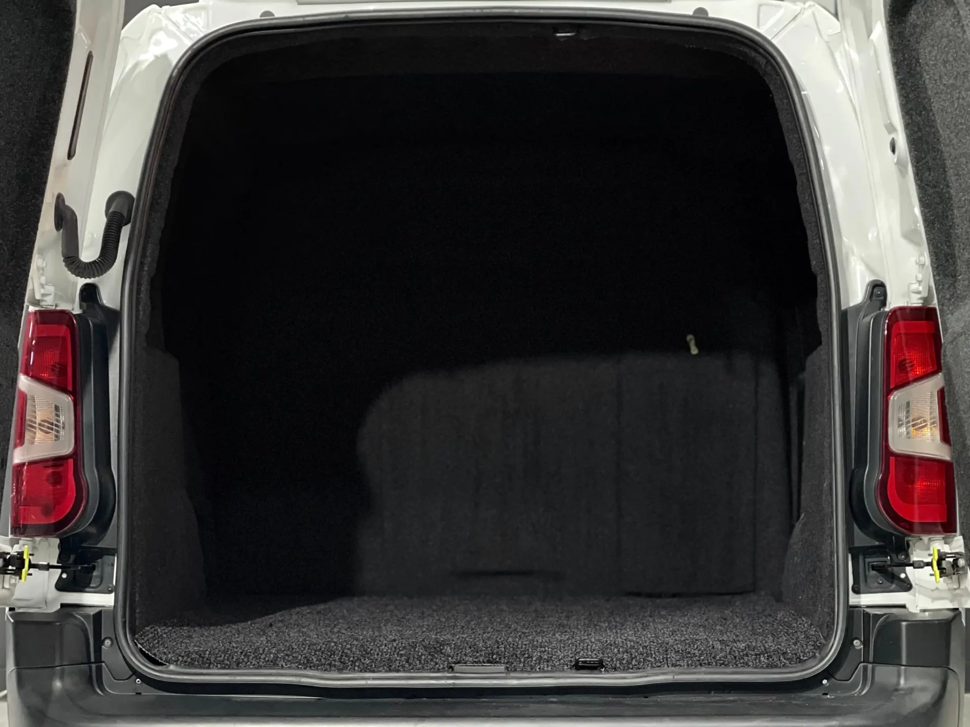 Peugeot Partner 1.6 BlueHDi L1 Pro 11