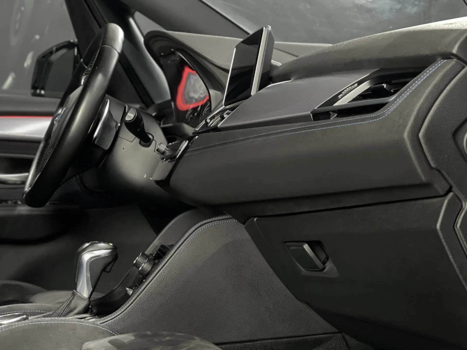 BMW 218 Active Tourer M SPORT 9