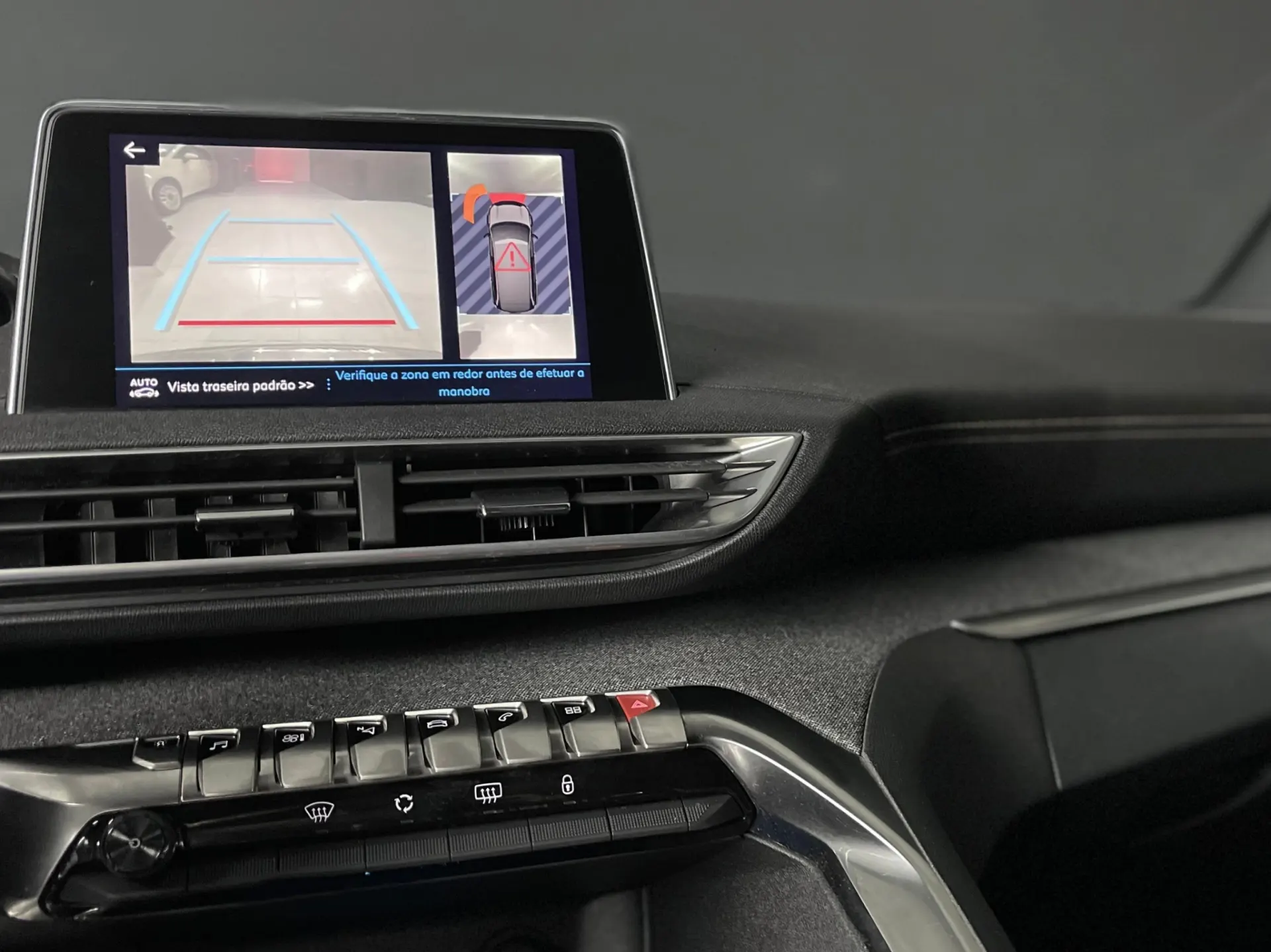 Peugeot 5008 1.6 BLUE-HDI ALLURE 6