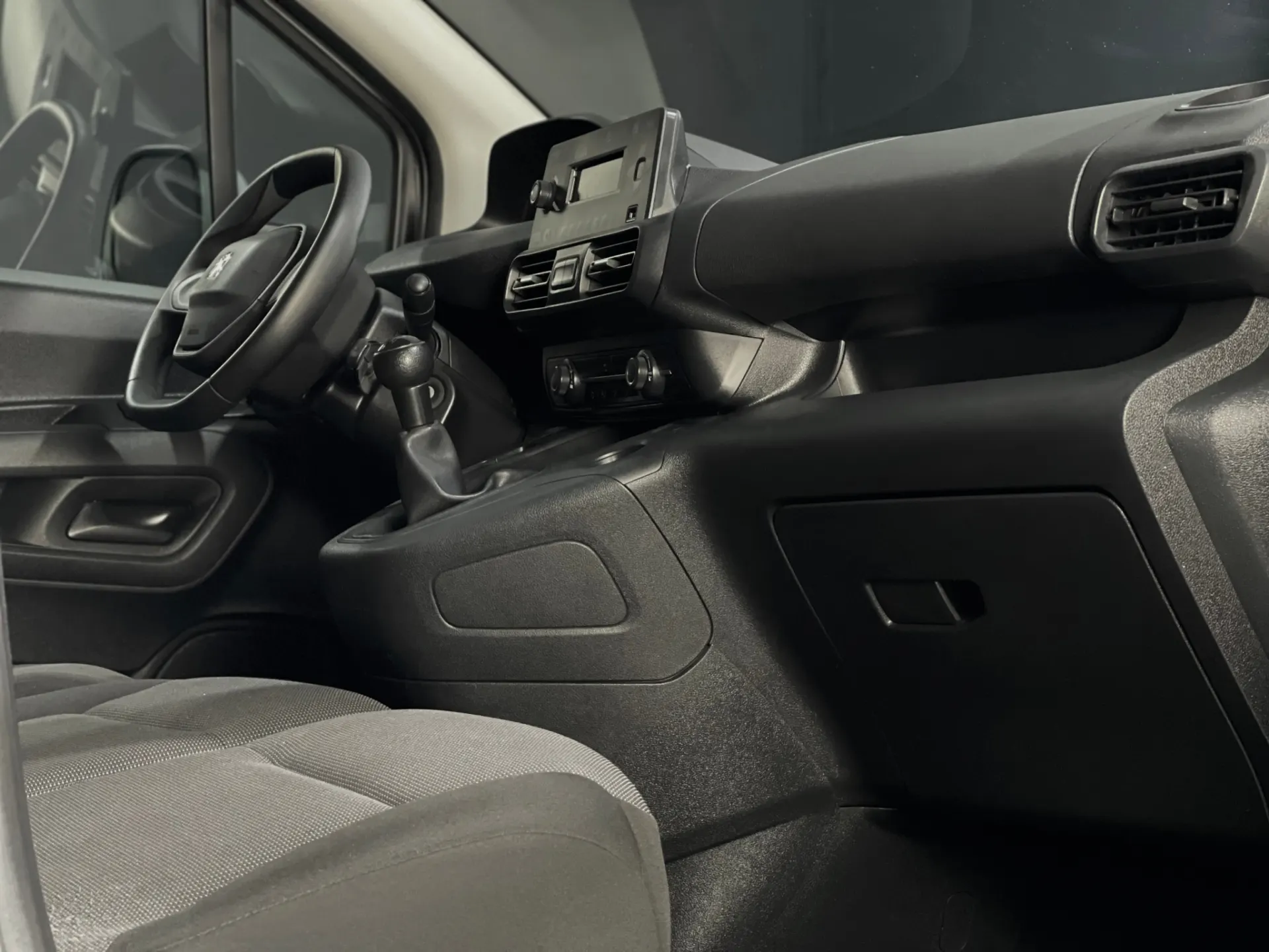 Peugeot Partner 1.6 BlueHDi L1 Pro 4