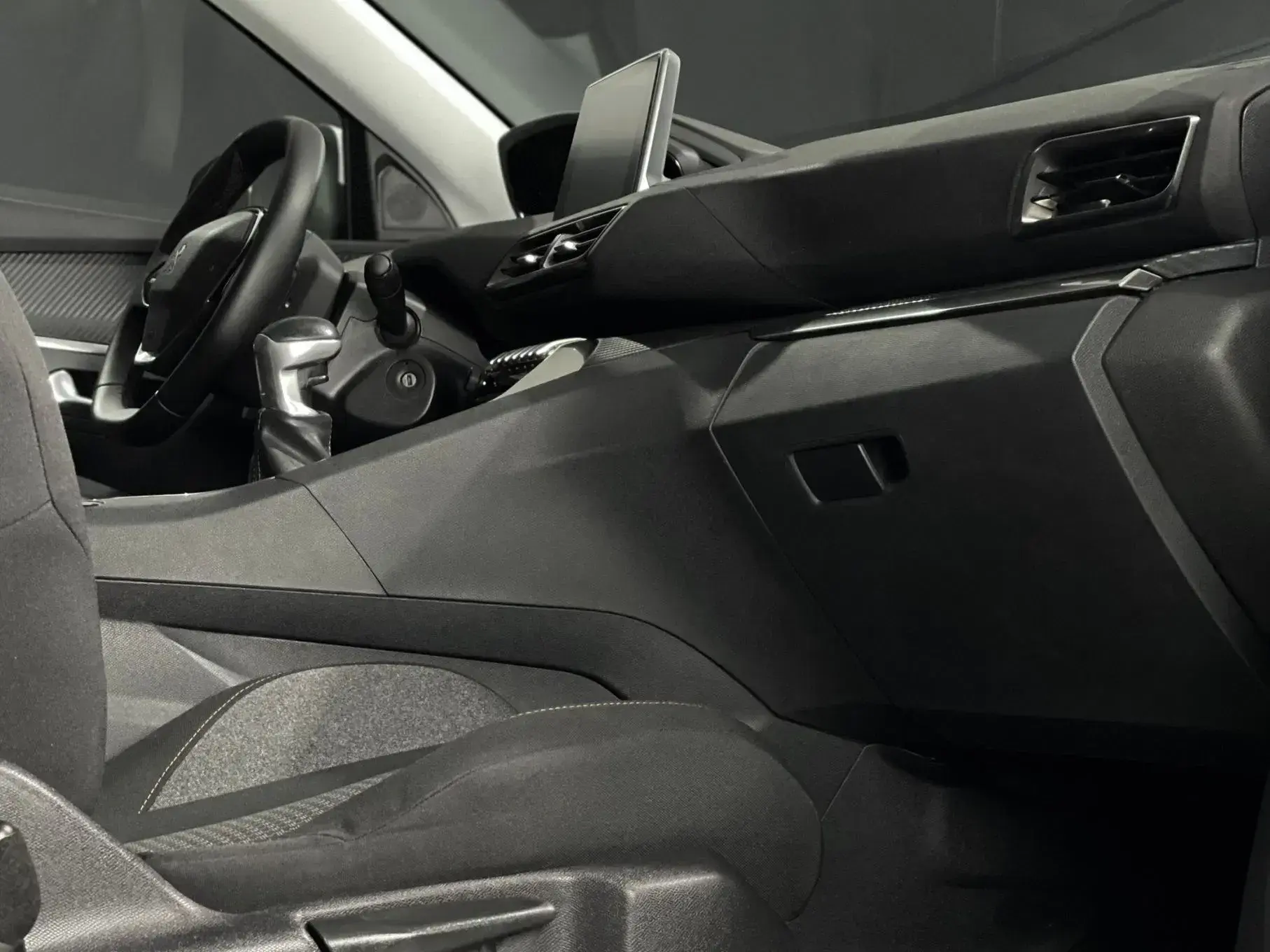 Peugeot 3008 1.5 BlueHDi Active 2