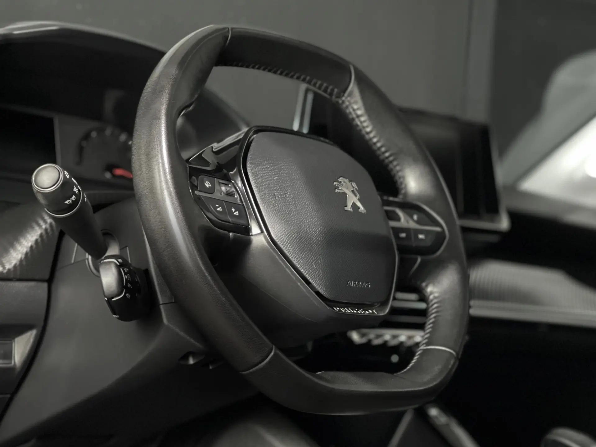 Peugeot 208 1.2 Puretech Active 6