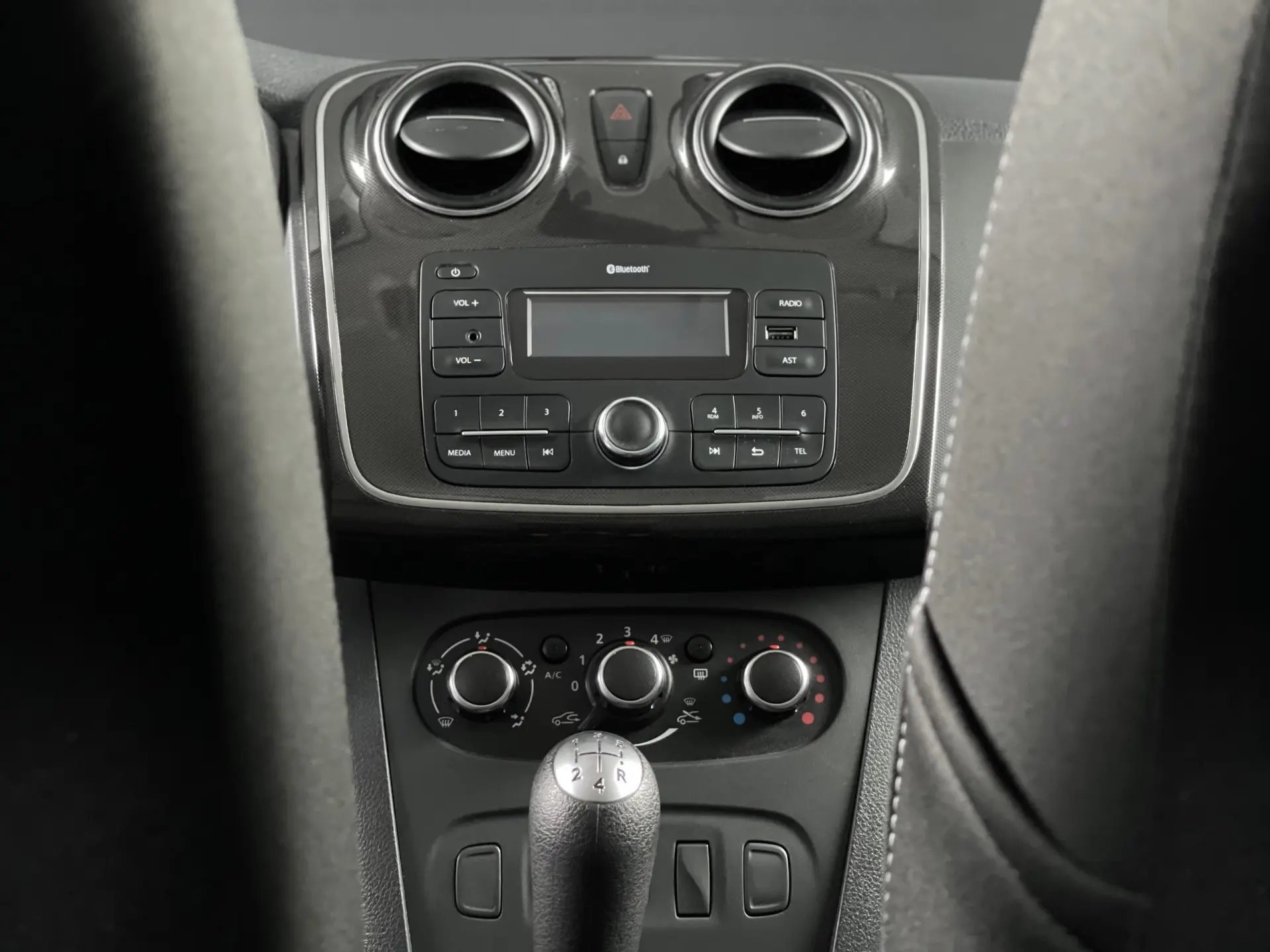 Dacia Sandero 0.9 TCe Comfort Bi-Fuel 11