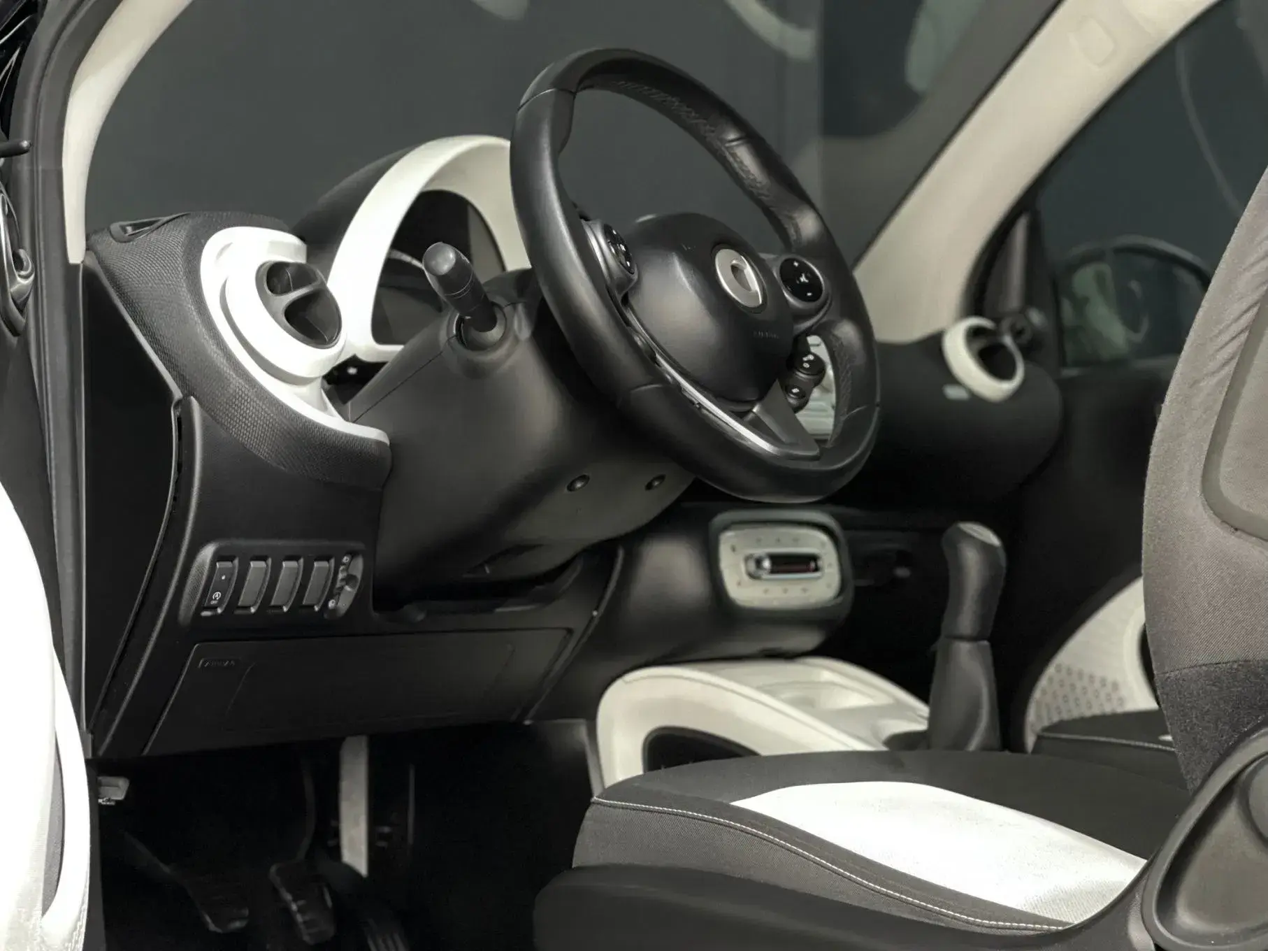 Smart ForTwo Coupé 1.0 Passion 71 2