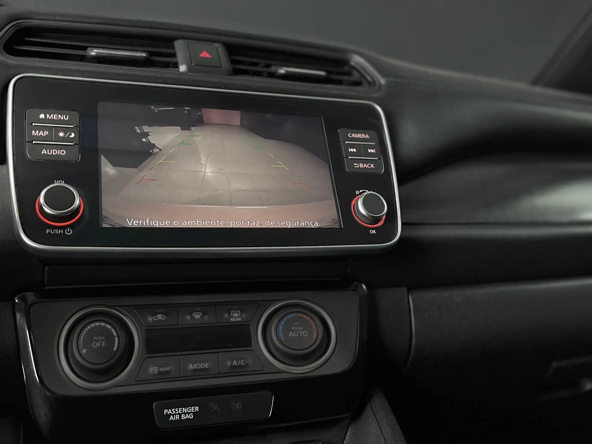 Nissan Leaf Acenta 6