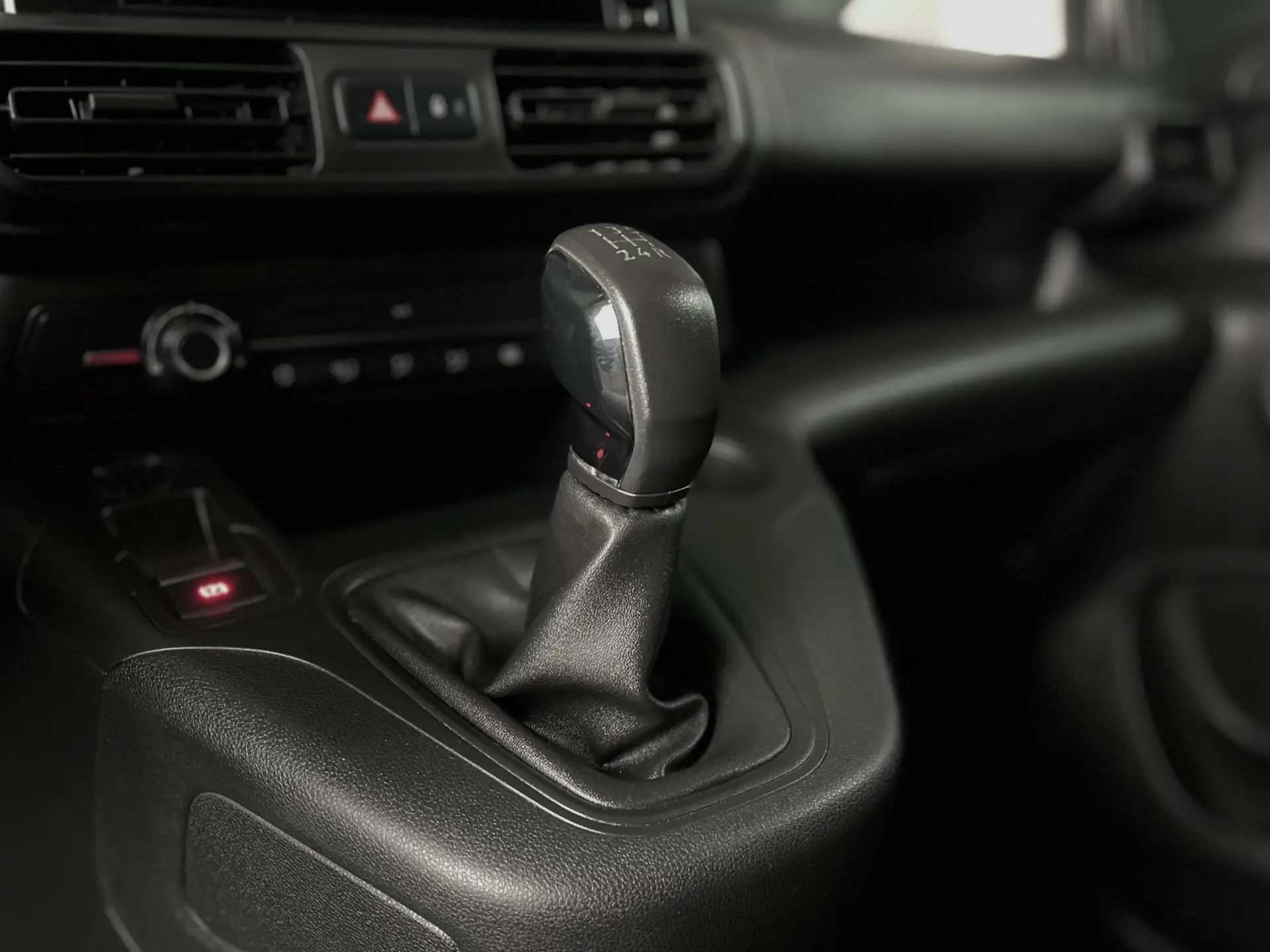 Peugeot Partner 1.5 BlueHDi Pre 8