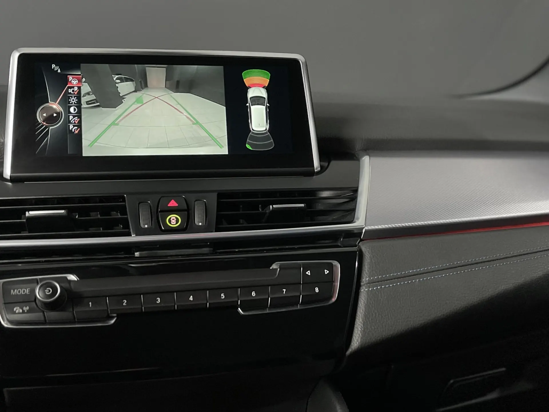 BMW 218 Active Tourer M SPORT 6