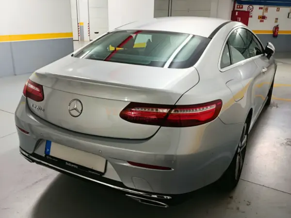 Mercedes-Benz E 220 d Aut. 8