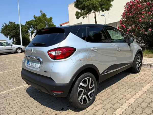 Renault Captur 1.5 dCi 6