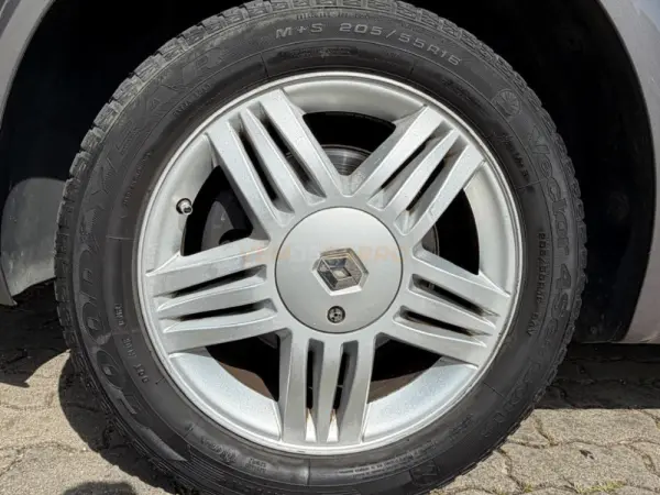 Renault Mégane 1.5 dCi Confort Dynamique 9