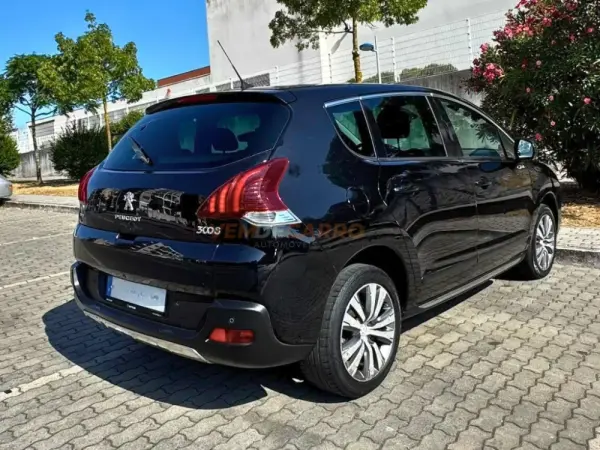 Peugeot 3008 1.6 Blue HDi Style 9