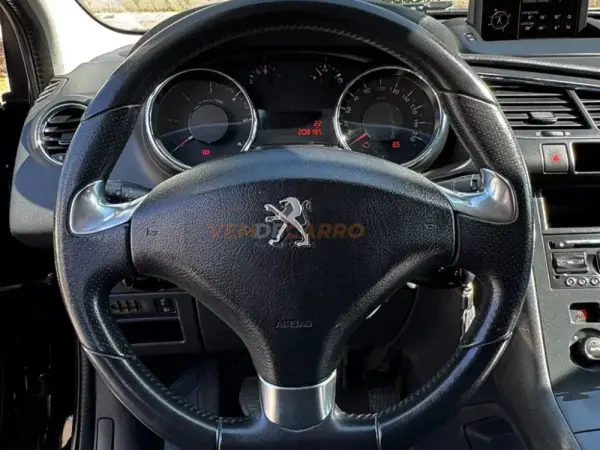 Peugeot 3008 1.6 Blue HDi Style 15