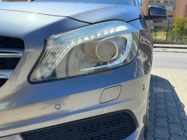 Mercedes-Benz A 200 2.0 AMG 3