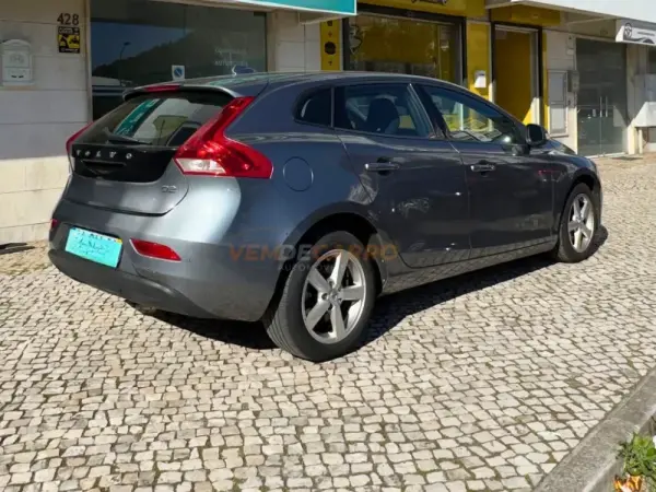 Volvo V40 2.0 D2 Kinetic 6