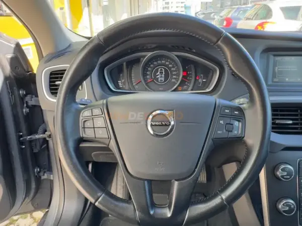 Volvo V40 2.0 D2 Kinetic 13