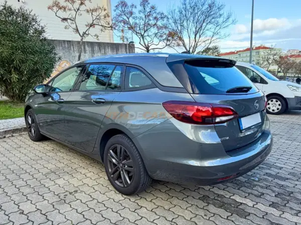 Opel Astra Sports Tourer 1.5 D Business Edition S/S 8