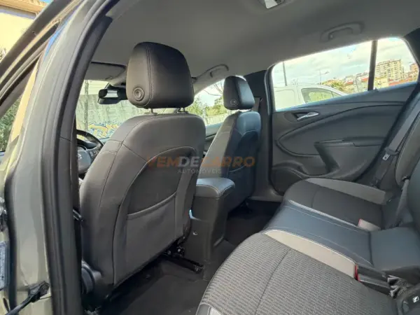 Opel Astra Sports Tourer 1.5 D Business Edition S/S 17