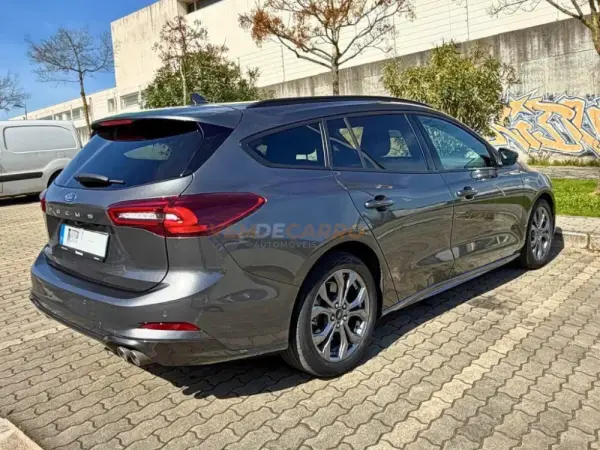 Ford Focus SW 1.5 Ecoblue ST Line 8