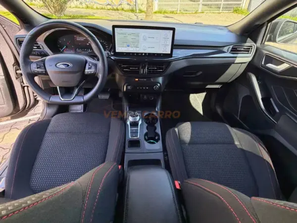 Ford Focus SW 1.5 Ecoblue ST Line 12