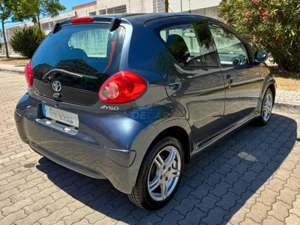 Toyota Aygo Cool 8