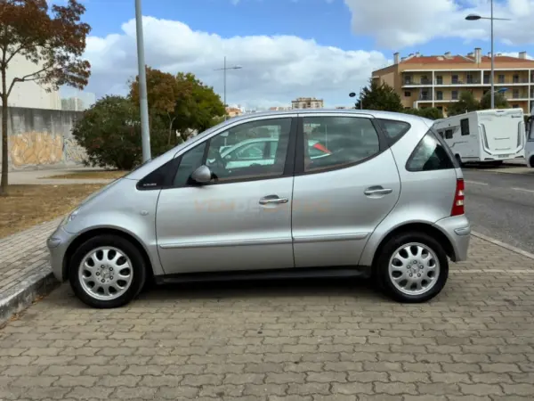 Mercedes-Benz A 160 Elegance 7