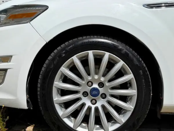Ford Mondeo SW 1.6 TDCi S 10