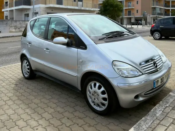 Mercedes-Benz A 160 Elegance 3