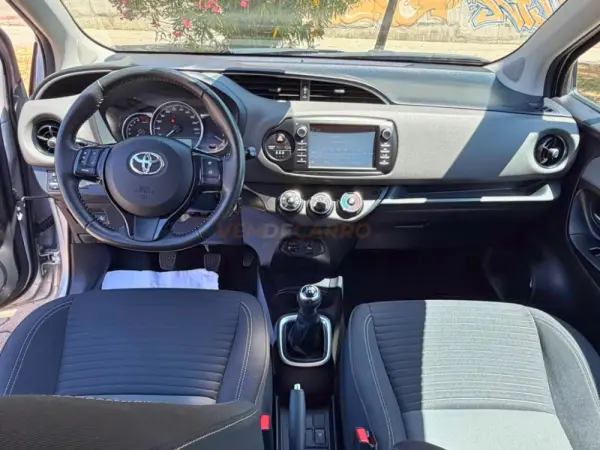 Toyota Yaris 1.0 VVT-i Comfort 13