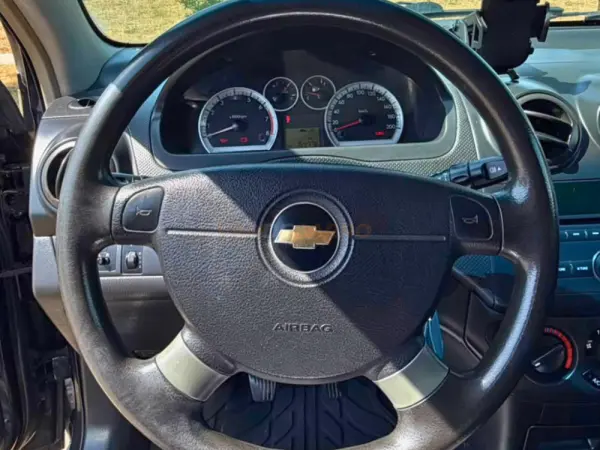 Chevrolet Aveo 1.2 L 12