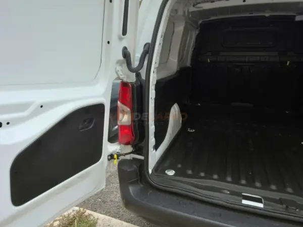 Peugeot Partner 1.5 BlueHDi 100 XL 10