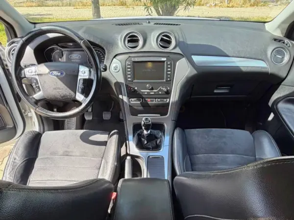 Ford Mondeo SW 1.6 TDCi S 14