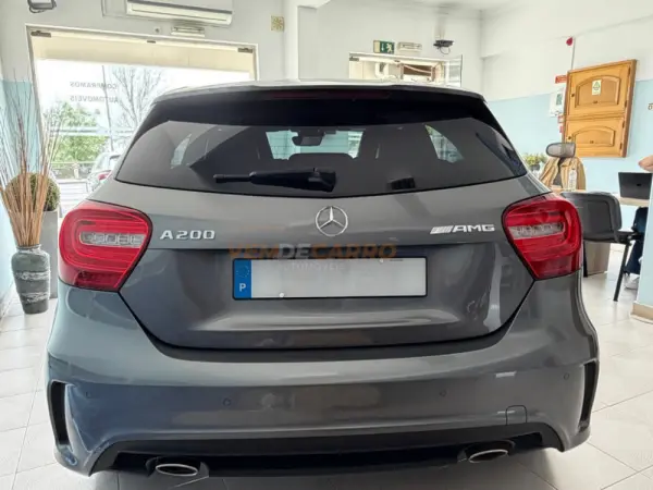 Mercedes-Benz A 200 2.0 AMG 5