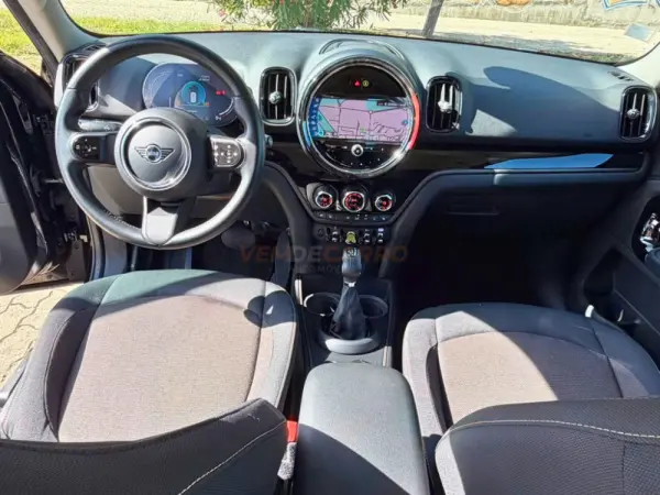 MINI Countryman Cooper SE ALL4 Auto 12
