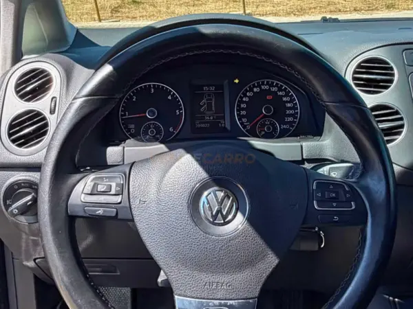 Volkswagen Golf Plus 2.0 TDi Confortline 17