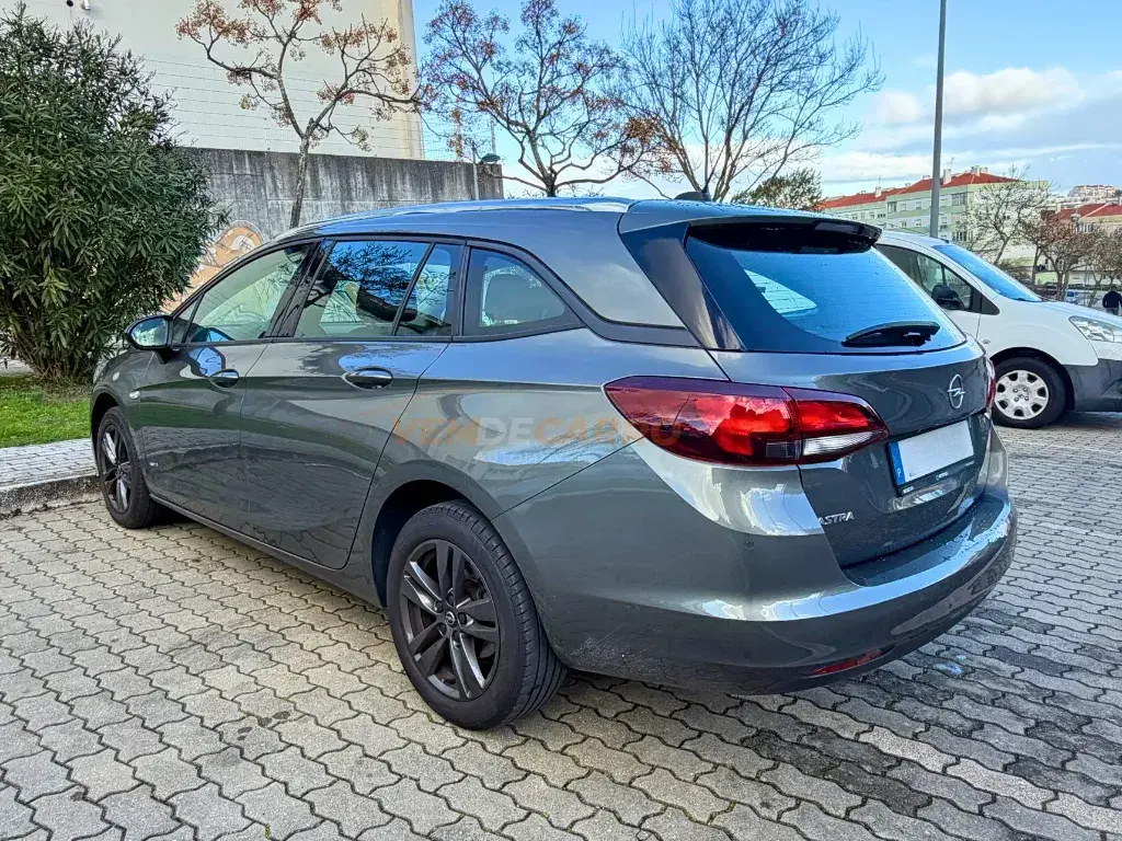 Opel Astra Sports Tourer 1.5 D Business Edition S/S 8