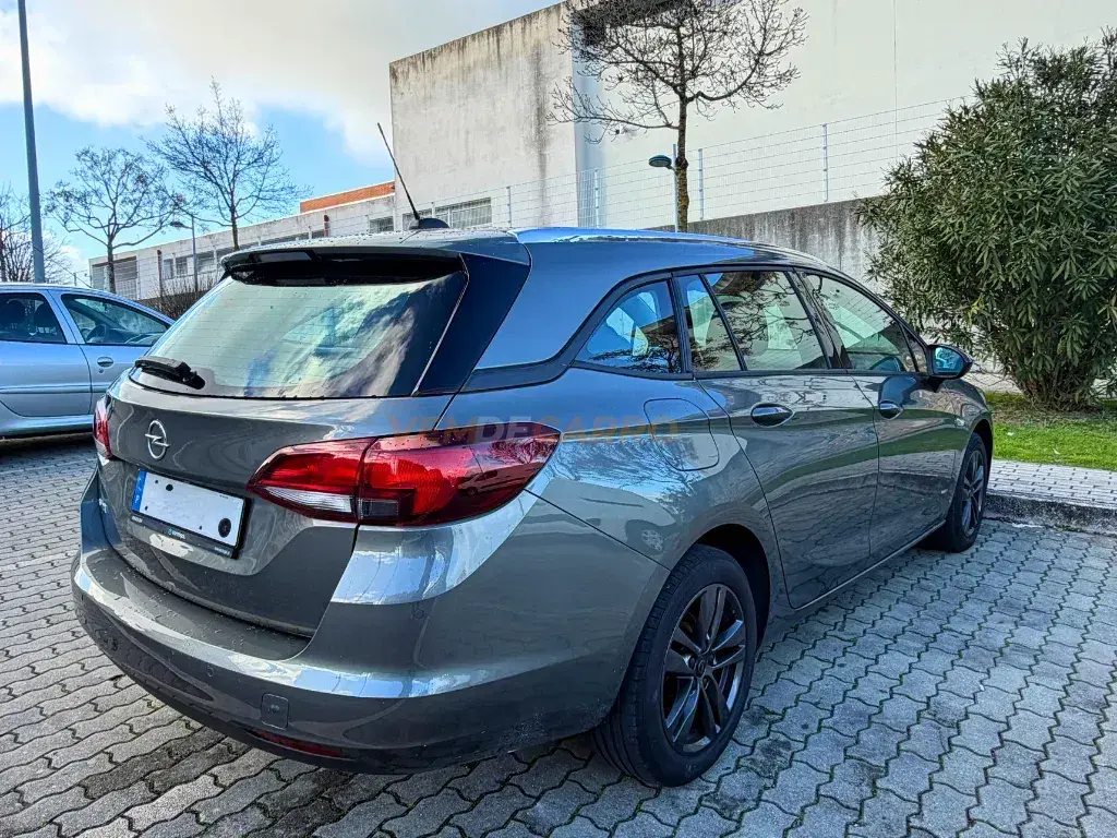 Opel Astra Sports Tourer 1.5 D Business Edition S/S 10