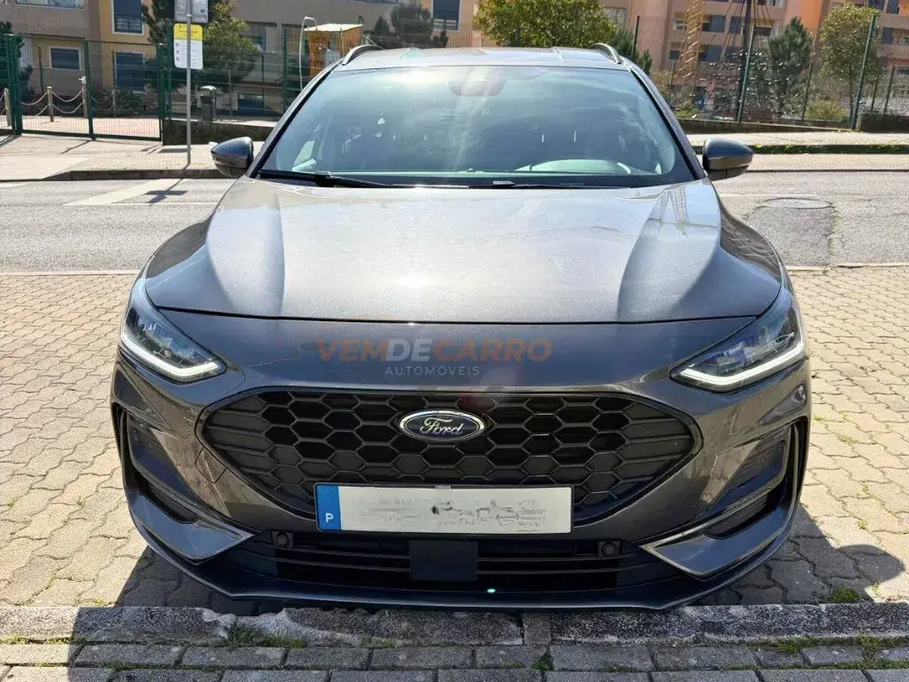 Ford Focus SW 1.5 Ecoblue ST Line 2