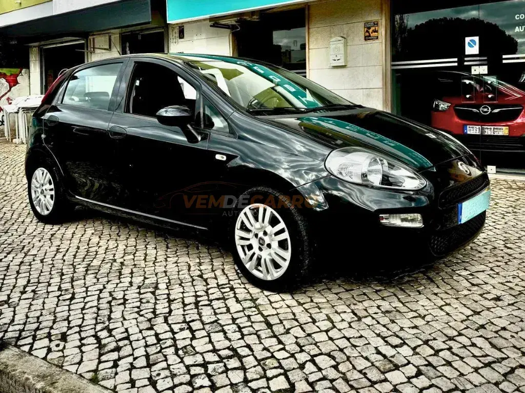 Fiat Punto 1.3 M-Jet Lounge S&S 3