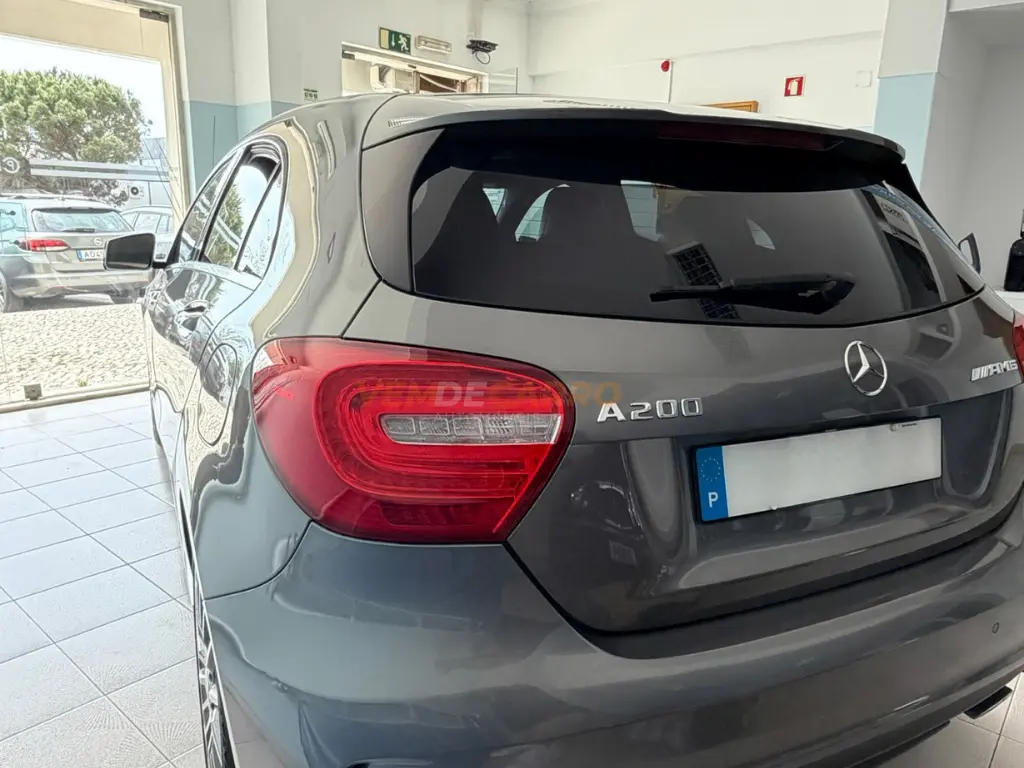 Mercedes-Benz A 200 2.0 AMG 4