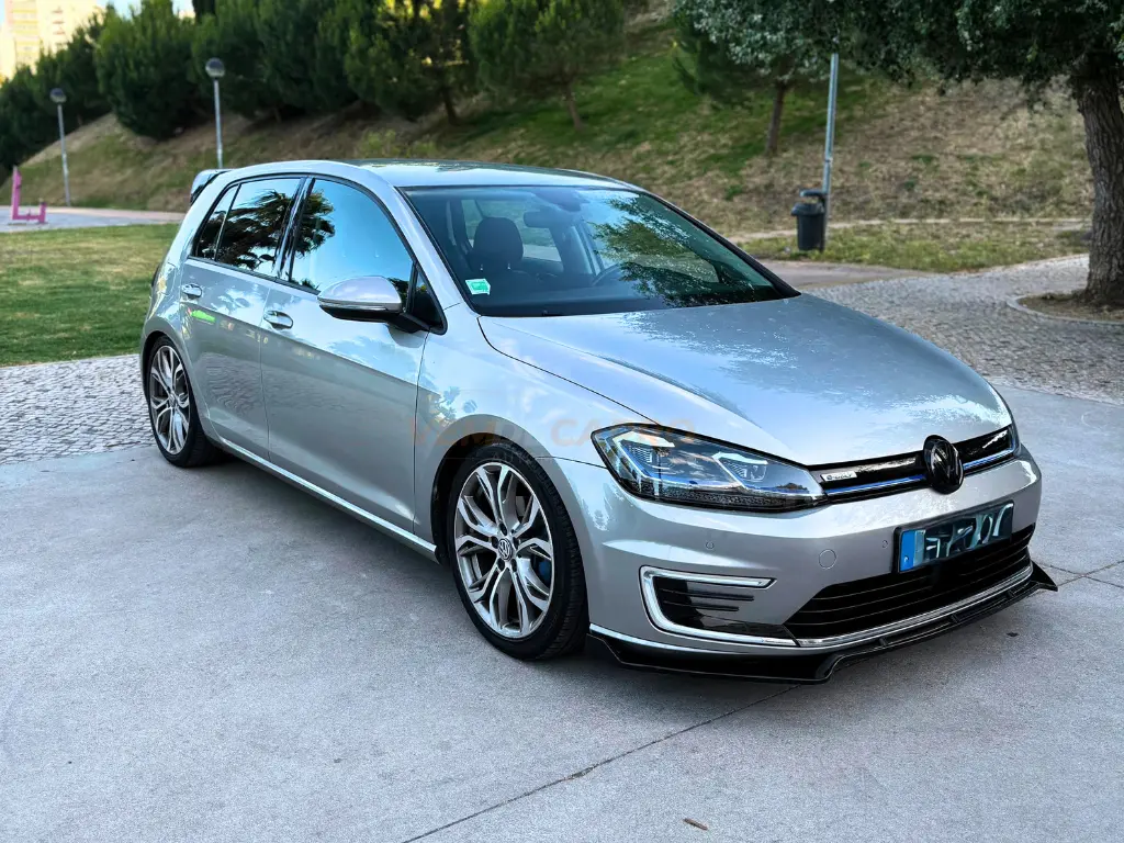 Volkswagen e-Golf AC/DC 3