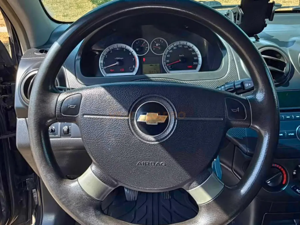 Chevrolet Aveo 1.2 L 12