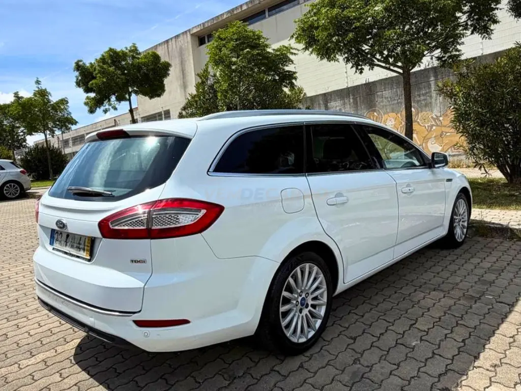 Ford Mondeo SW 1.6 TDCi S 9