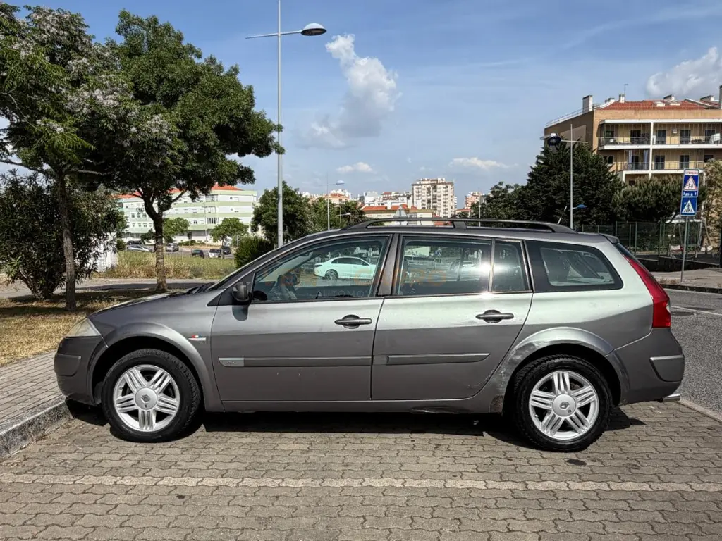 Renault Mégane 1.5 dCi Confort Dynamique 4